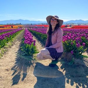 Meet your Posher, Lauren